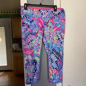 Lilly Pulitzer capri lux leggings used